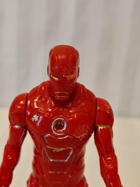 Zbera. svietiaca figúrka iron man, vintage bootleg,