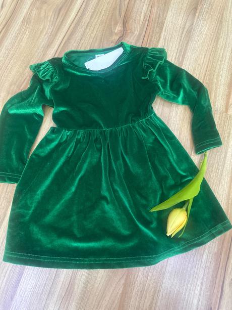 Smaragdove velúrové saty s volanikmi, 68 - 98