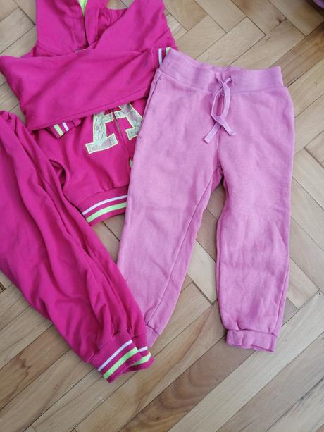 Tepláková súprava, 104