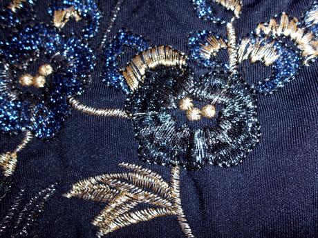 Pinko hrubšia s výšivkou, pinko,s