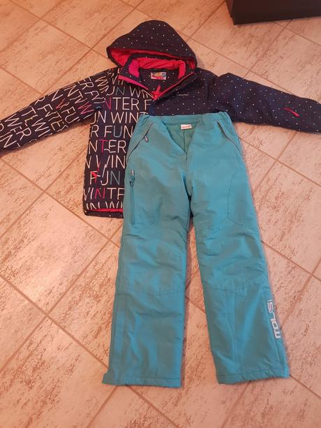 Lyžiarska sùprava, 146