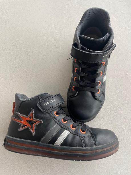 Prechodne svietiace topanky geox, geox,33