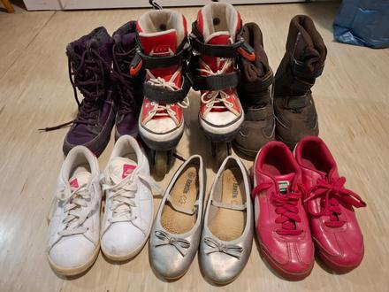 Darujem dievčenskú obuv 30, 31, 30