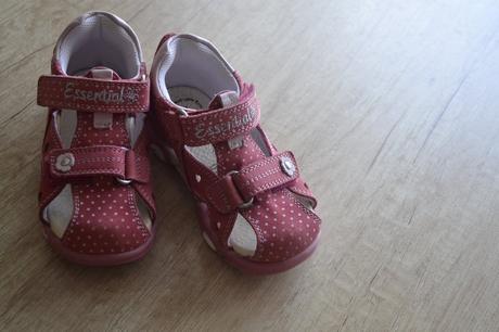 Sandálky, bären-schuhe,23