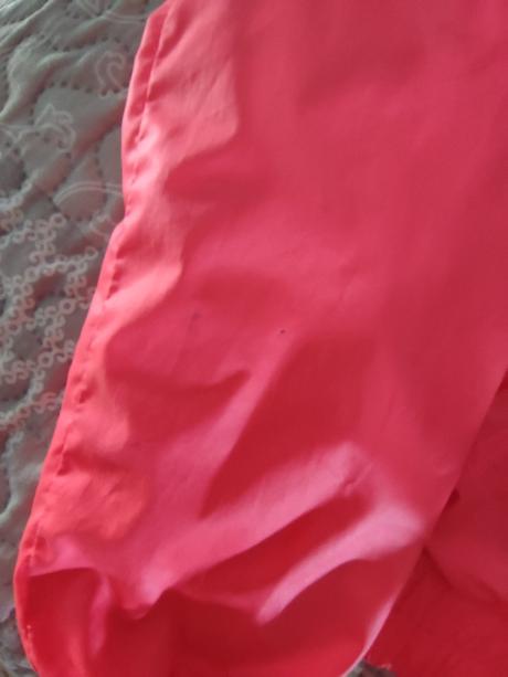 Neónova vetrovka, 158