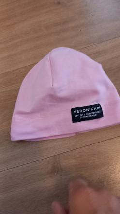 Veronika in ciapka nosena okolo 1roka, 50