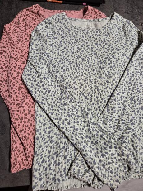 Balik tričiek, 122–134