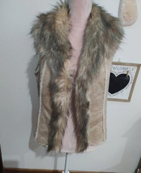 Kožušinova vesta, orsay,40