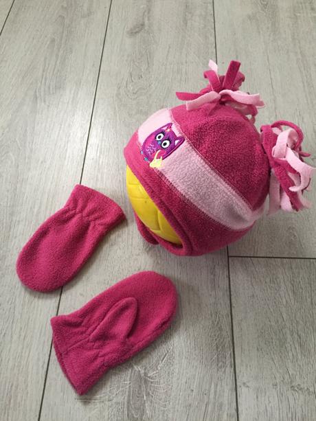 Dievcenska ciapka a rukavicky 18-24 mesiacov, cherokee,92