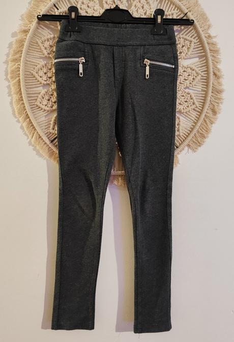 Elastické nohavice/ legíny, 134