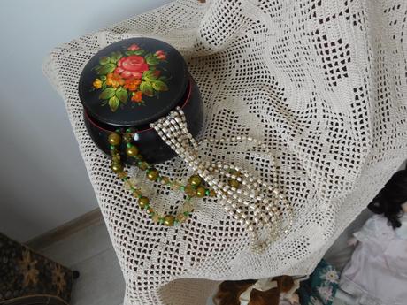 Šperkovnice+háčkovaná dečka,