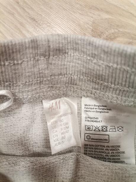 Dievčenské sivé tepláky so srdiečkami, h&m,80