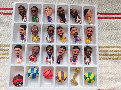 Postavičky basketbal, 