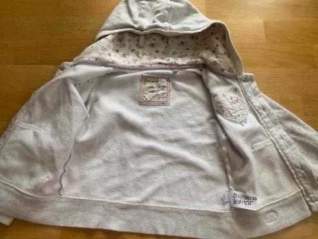 Mikinka next, next,110