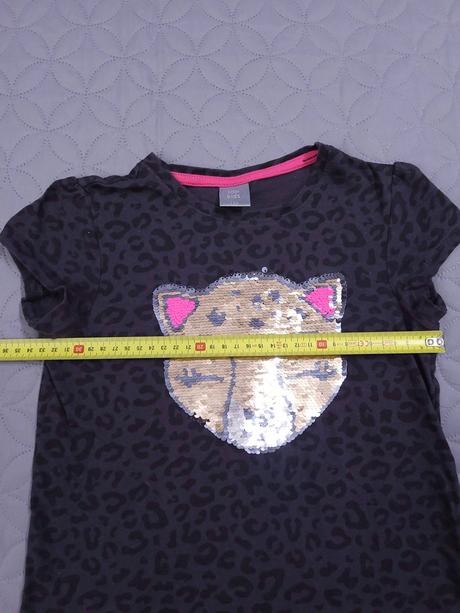 Pretacacie tricko s gepardom, 122