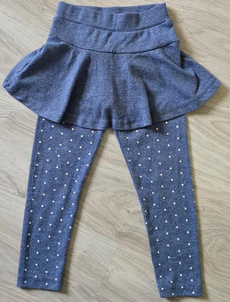 Leginy zo sukňou, 104