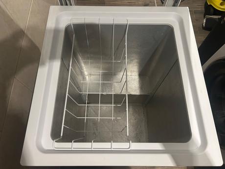 Truhlicova mraznička whirpool, whirlpool
