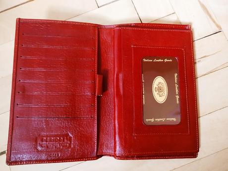 Kožená peňaženka, 