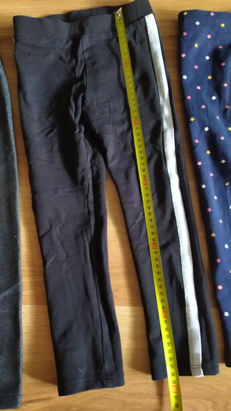 6. balíček tepláky, leginy, rifle, lupilu,110