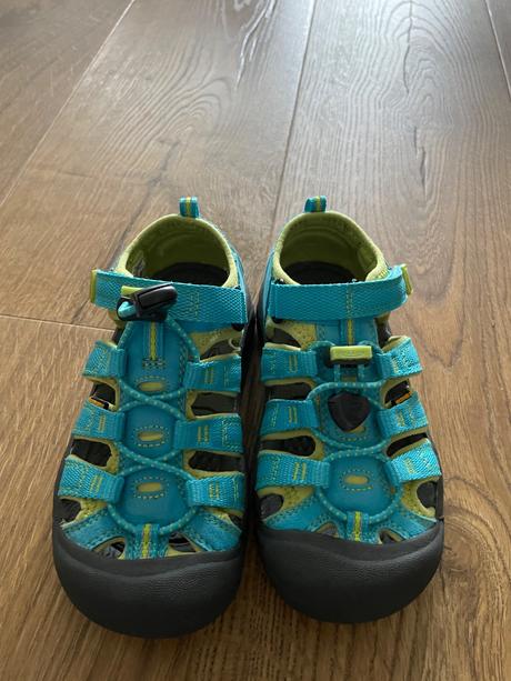 Letné sandále/tenisky, keen,30