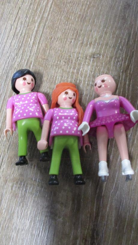 Postavicky playmobil, 