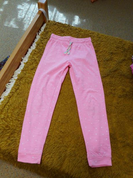 5x dievčenské tepláky, sinsay,134