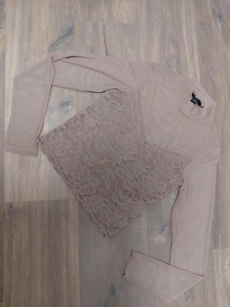 Damsky cipkovany top, amisu,s