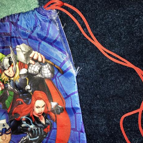 Avengers 2x vankúš + deka + darček,