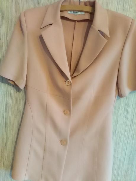 Sukňový kostým, m