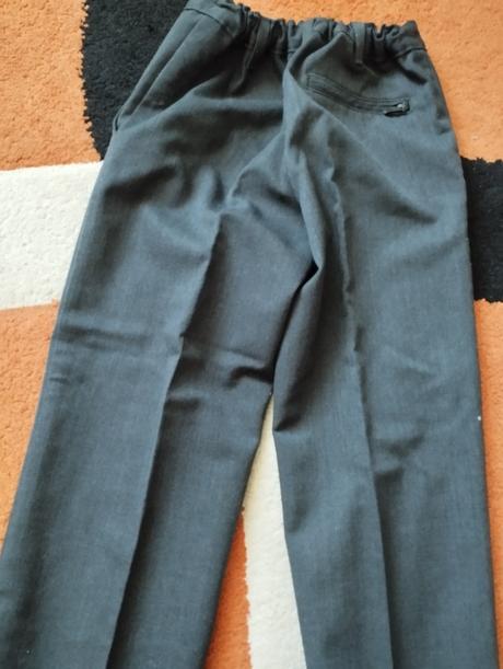 Sviatočné nohavice 6-7 r., marks & spencer,122