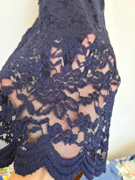Cipkovane tmavomodre midi saty v style dolce 36, f&f,36