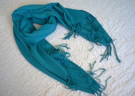 Tyrkysový šál s viazanými strapcami 190x70, xxl