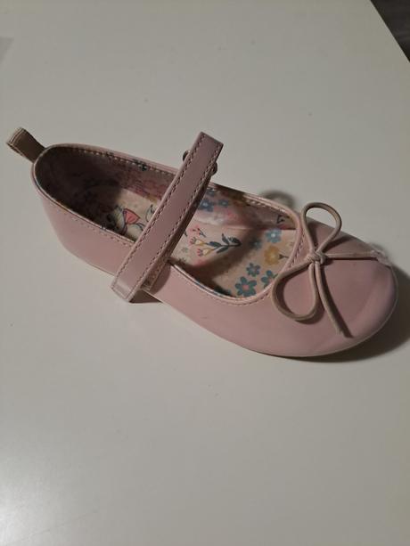 Ruzove balerinky, h&m,25