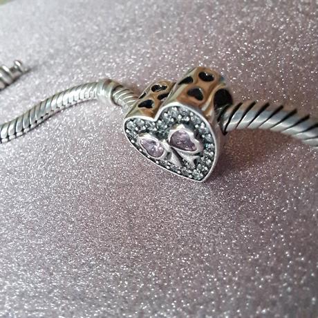 Prívesok srdiečko s mašľou, 