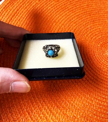 Starožitný prsteň,