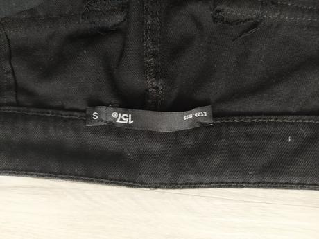 Čierne nohavice cargo., 36