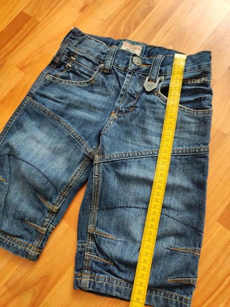 Džínsové šortky, 110