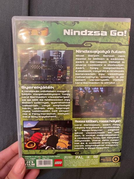 Dvd ninjago po maďarsky, 