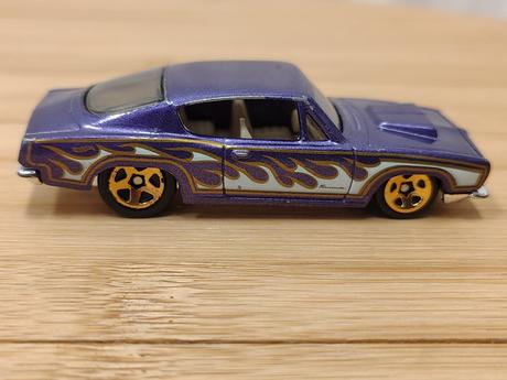 Zberate model hot wheels '68 hemi cuda mattel 2006,