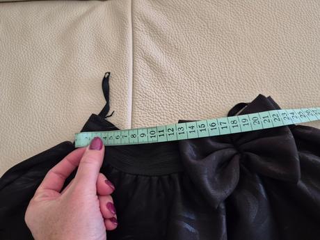 Čierna sukňa 152, 152