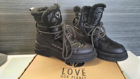 Krásne čižmičky, 37