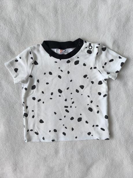 Tričko a kraťasy, 74