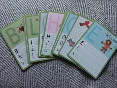 Zotieratelne karticky pismena,