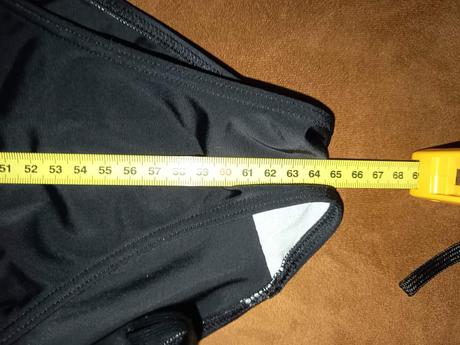 Cierne plavky, decathlon,152