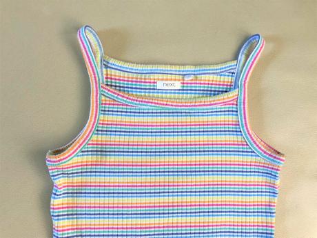 140 next farebne tricko,10 r., next,140