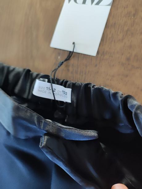 Dievčenské nohavice, zara,146