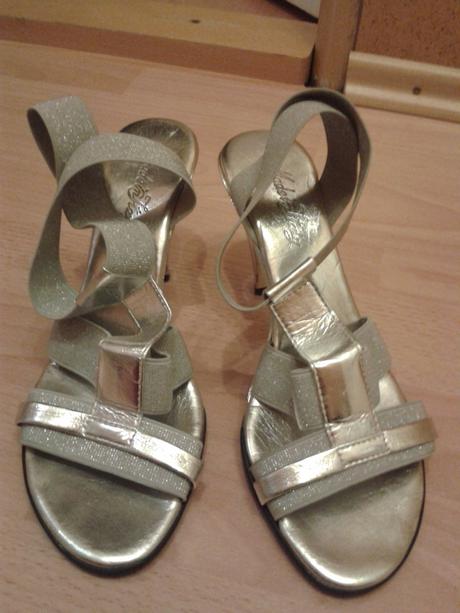 Strieborne sandalky, 37