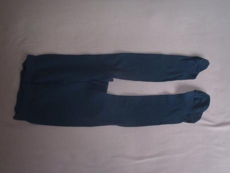 Tmavomodré pančušky, 68