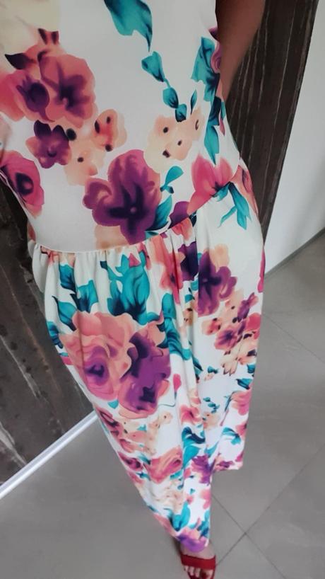 Nádherný letný kúsok - dlhé šaty nové,