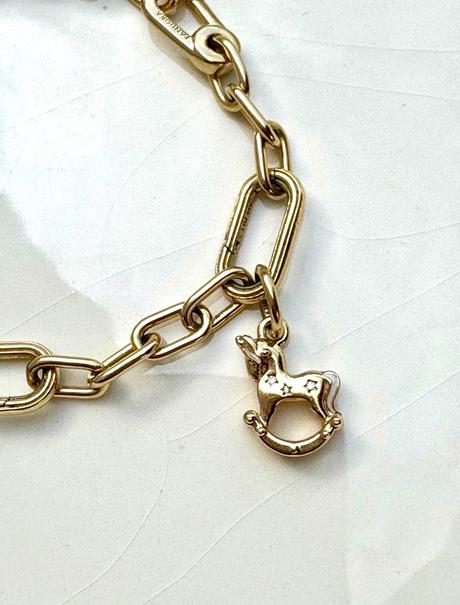 Pandora me pozlátený náramok s príveskom, pandora